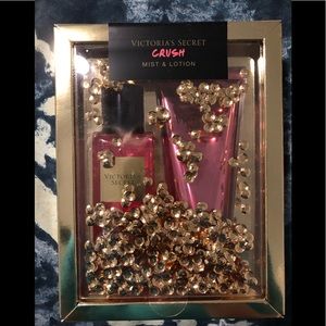 Victoria Secret’s Crush lotion and mist gift set
